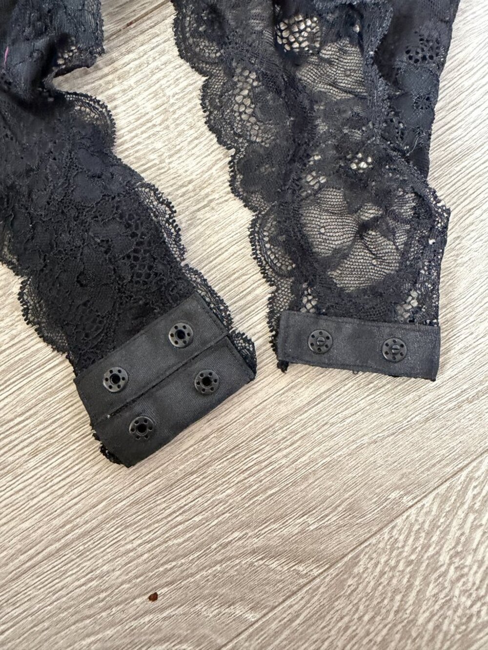 Victoria’s Secret Black Sheer Lace Teddy Bodysuit Lingerie 34B - Picture 12 of 12